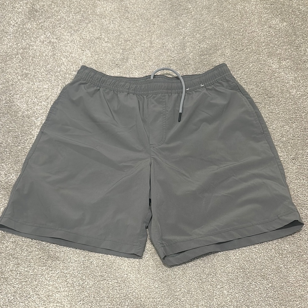 Chubbies Gray Athletic Shorts Lightweight Elastic Waist